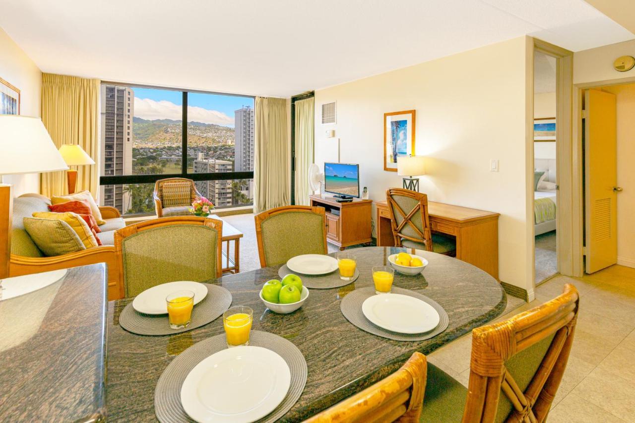Mountain Views & Steps To Beach - Free Parking! Honolulu Exterior foto