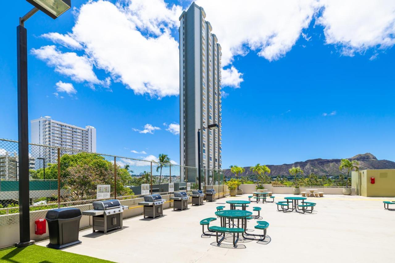 Mountain Views & Steps To Beach - Free Parking! Honolulu Exterior foto